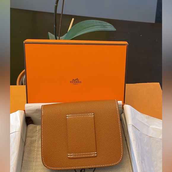 Hermes Constance Slim Wallet Waist Belt Bag Classic Color Gold Hardware! BNIB! - Picture 3 of 12